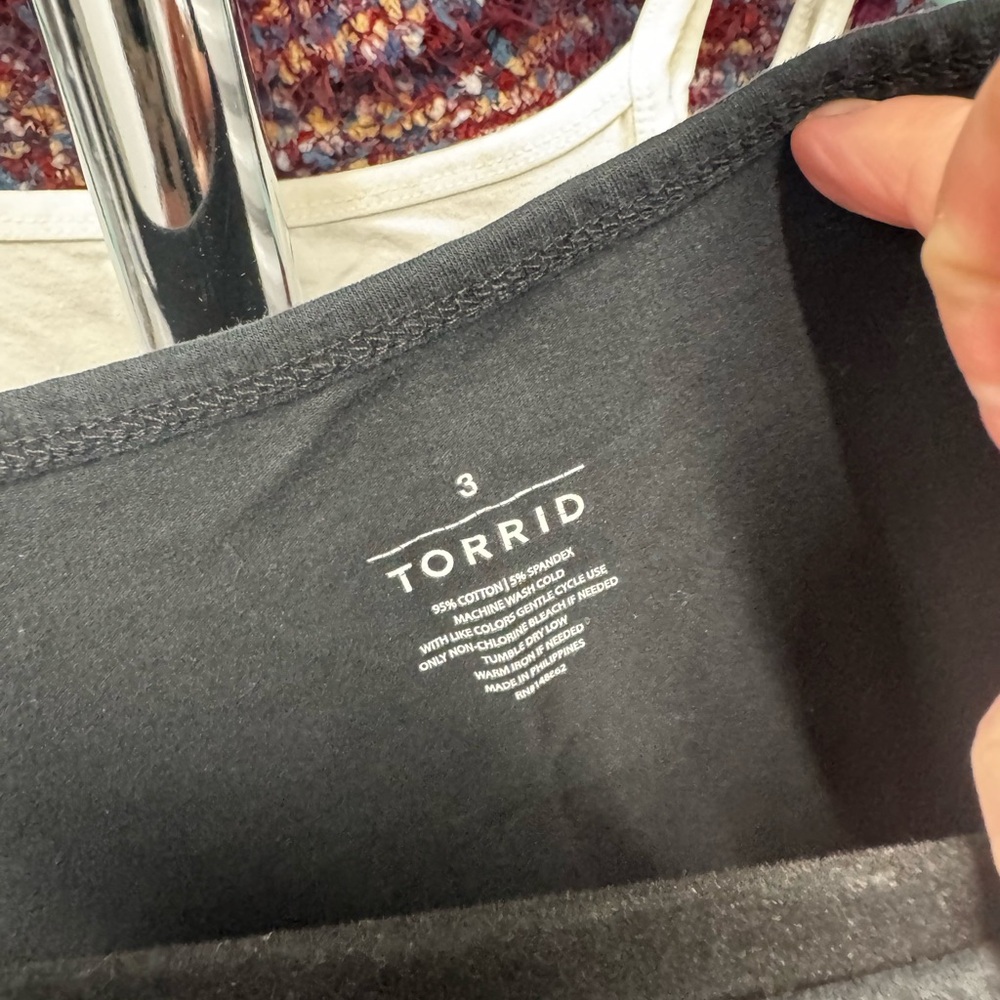 Torrid | Bundle of 4 Foxy Tanks | size 3 - Picture 5 of 12